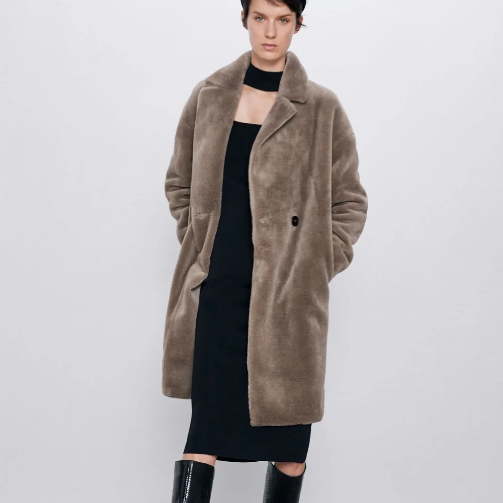 Zara fur coat - Picture 3 of 4
